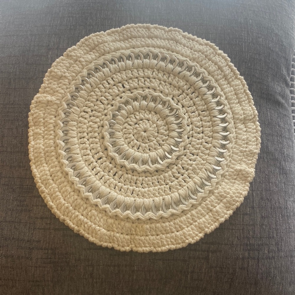 Ganni, crochet beret